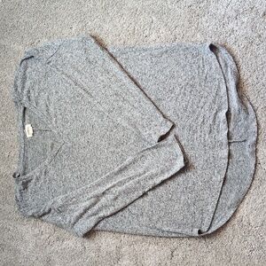 UpWest Super Soft Long Sleeve Gray Top Size Large